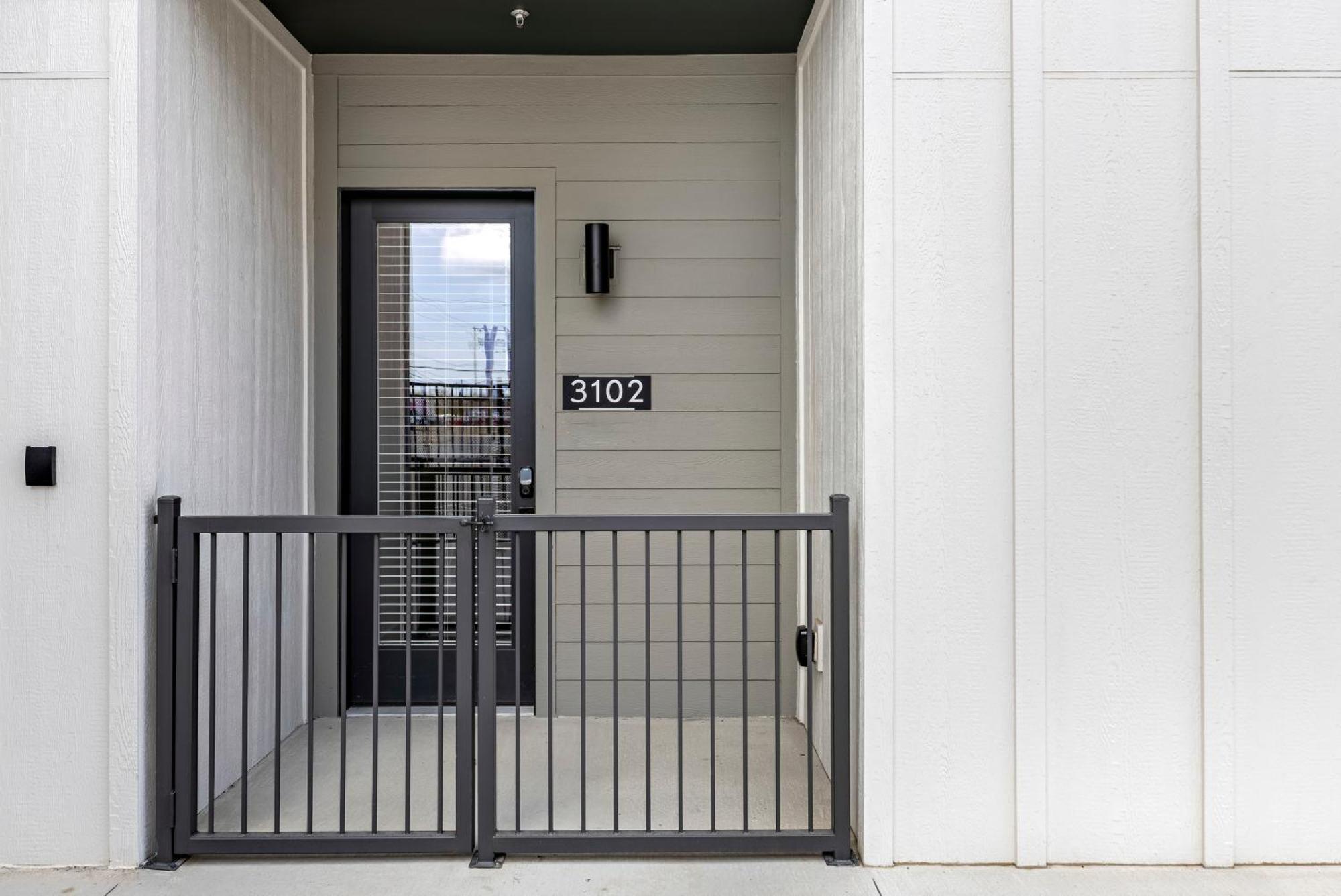 Railyard Apartments By Barsala デントン 部屋 写真