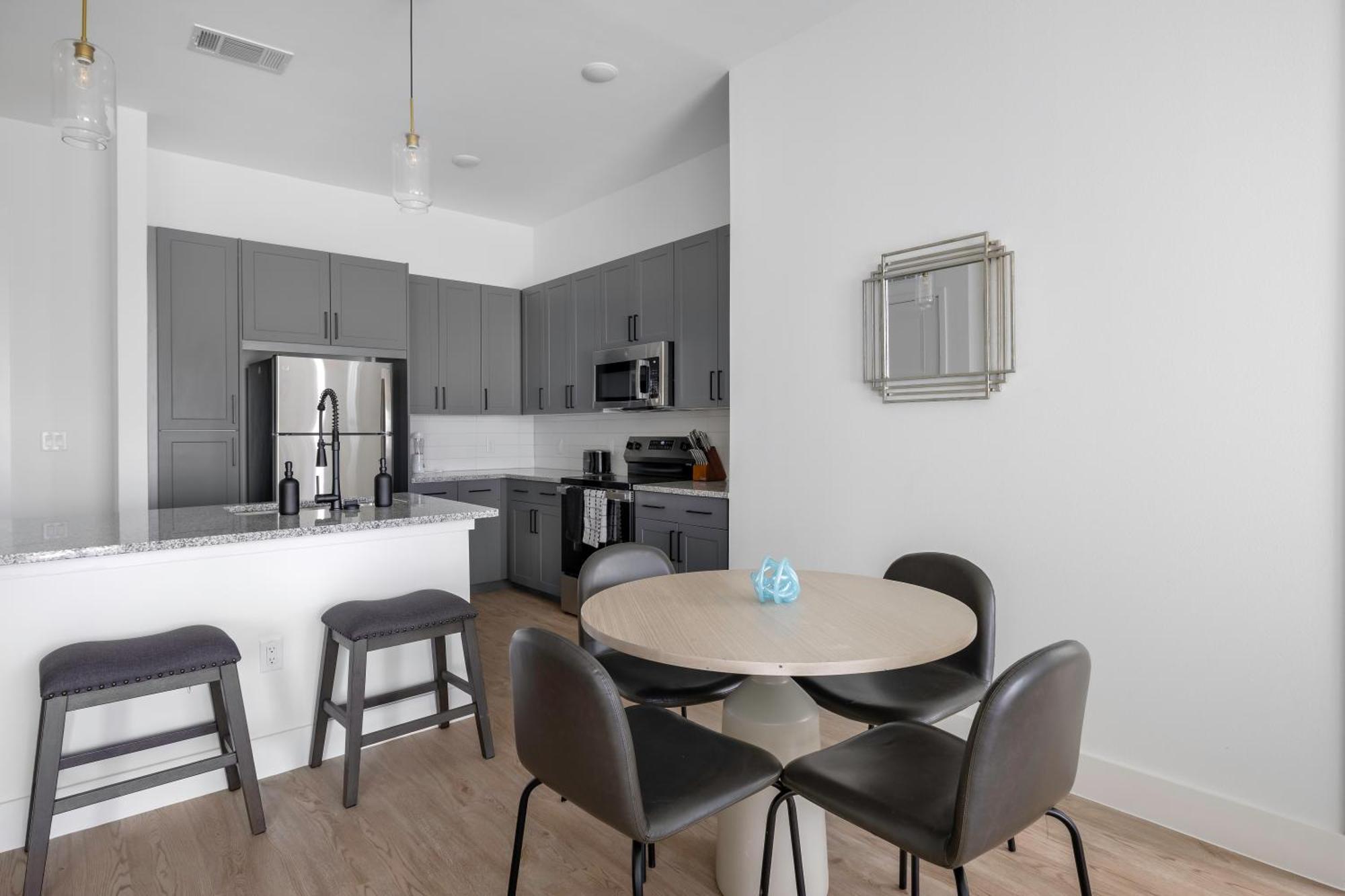 Railyard Apartments By Barsala デントン 部屋 写真
